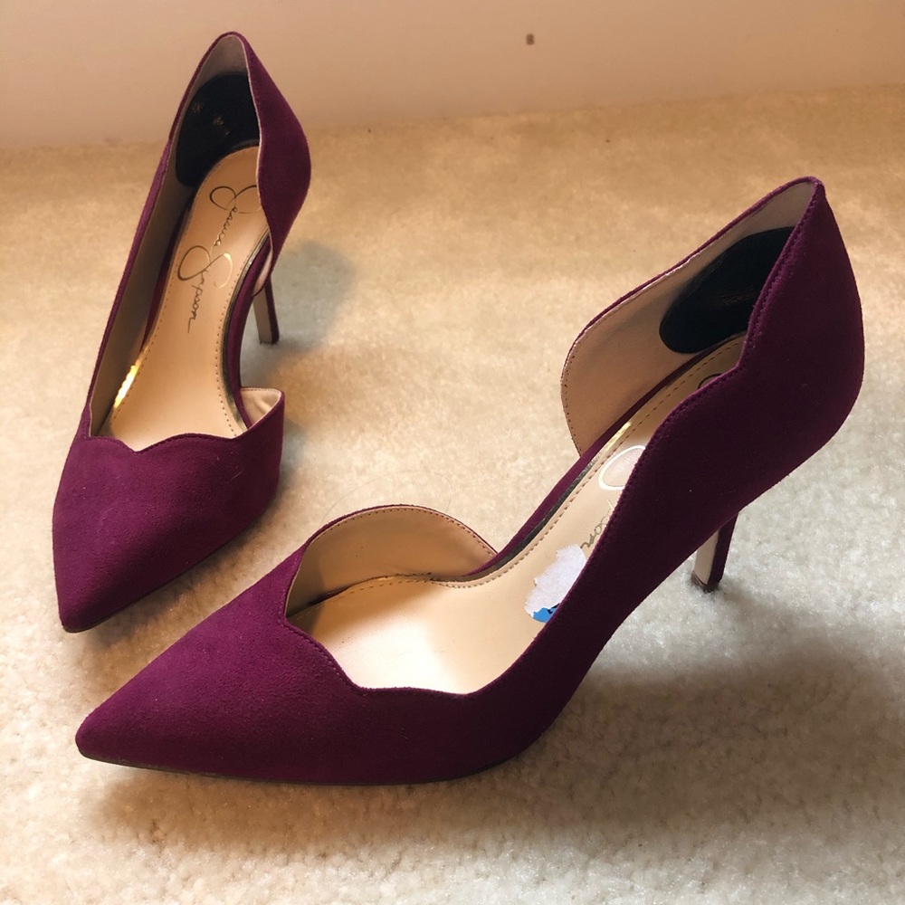 Jessica Simpson pumps 6.5